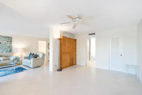 069d453d81881ac6036513f3e859831e-uncropped_scaled_within_1344_1008