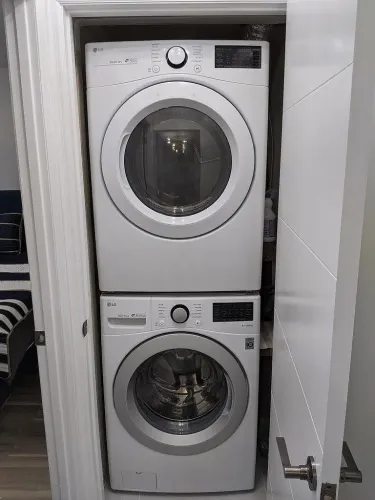 103fa247a63e585bbadae475e44fb27b-uncropped_scaled_within_1536_1152