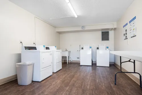 18dab1d364ad5ed4e55708b05c694065-uncropped_scaled_within_1344_1008