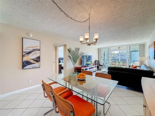 1a77bfe2dd48cf893ac84fba85881067-uncropped_scaled_within_1536_1152