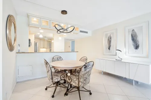 40acfebea75f3ebd761b9982046d2a2d-uncropped_scaled_within_1344_1008