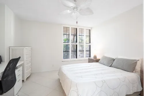 429ad4791c1105f25fd45789841c222f-uncropped_scaled_within_1344_1008