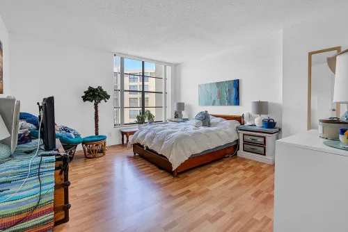 47b9a5e982ba8443047df5d216debe5a-uncropped_scaled_within_1536_1152