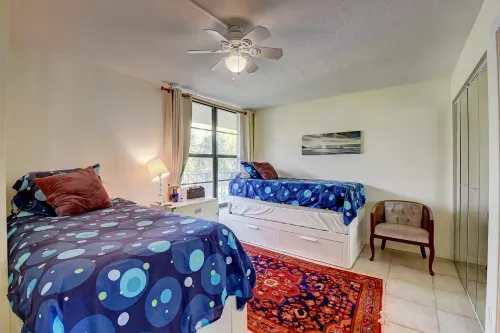 493f09df5f3f21af0ad34ec0cb23c176-uncropped_scaled_within_1344_1008