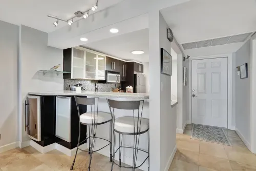 4ca34c4c16f1380b4314ddc76777942d-uncropped_scaled_within_1536_1152