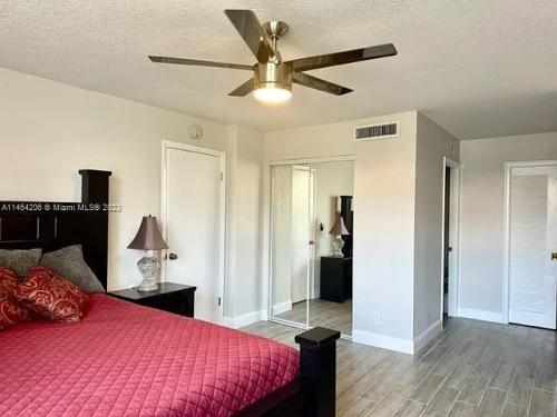 4f316d08aec96ac454f6dfcf35e742cd-uncropped_scaled_within_1536_1152