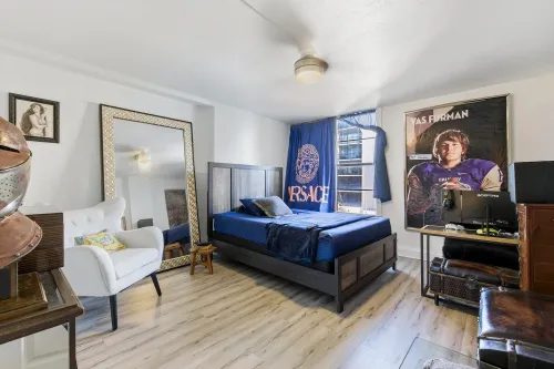 50c729f01dd0272d51c050524874a7bc-uncropped_scaled_within_1536_1152