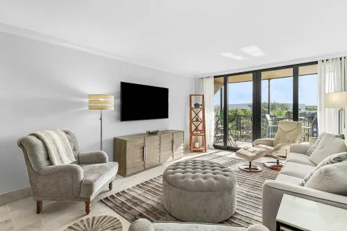 554baede5abc152546e458801d2c8e49-uncropped_scaled_within_1536_1152