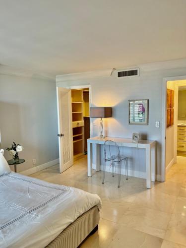 6-royal-palm-way-unit-607-boca-raton-fl-building-photo_7