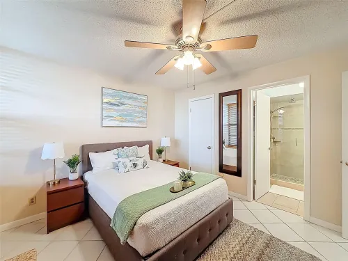 6e9733101ca41e1b06ed070fff23a2e9-uncropped_scaled_within_1536_1152