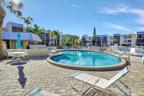 77baf75637e6d0c2c266caae72fbbadb-uncropped_scaled_within_1536_1152