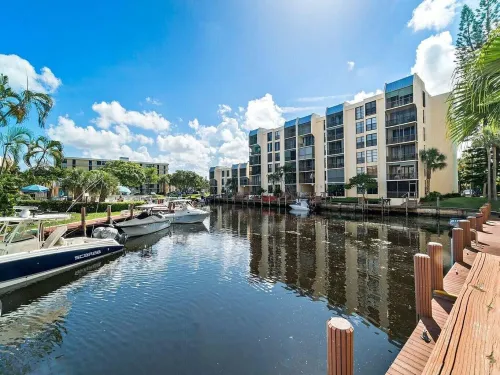 98c575049294bf3781be69fdd1efa0cf-uncropped_scaled_within_1536_1152