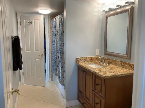 a3fcca2e2ab31bfdeff2238c4e7cea2d-uncropped_scaled_within_1344_1008