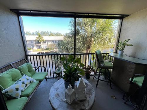 a4d868dea333d1d2315c1ae9805af0ef-uncropped_scaled_within_1536_1152