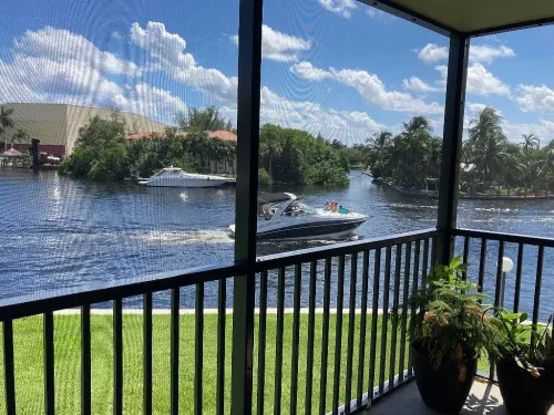 b7f63fe113f8533b1af04359eec13ec3-uncropped_scaled_within_1344_1008