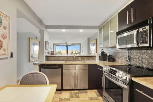 bd703509249b7395cae5540a931f4ecd-uncropped_scaled_within_1536_1152