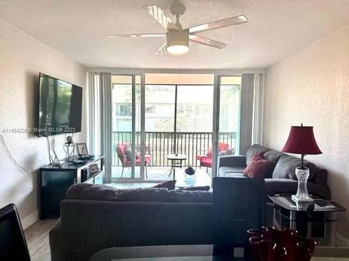 cf332e9e2280609d59f41c7535791940-uncropped_scaled_within_1536_1152