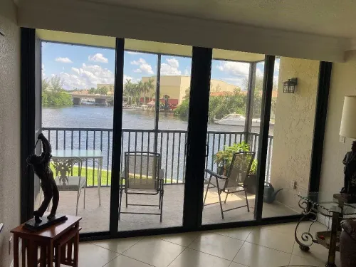 d32d7976e9a9c82a260fca2d60ce37ae-uncropped_scaled_within_1344_1008