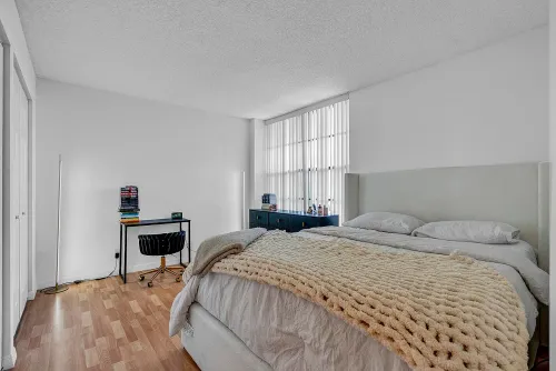 d5edecf43e0b27617747a65d0bb848e6-uncropped_scaled_within_1536_1152