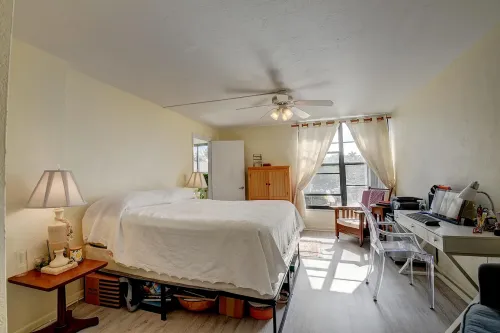 dc088d173daec04d668f8b4c864ec2ac-uncropped_scaled_within_1344_1008