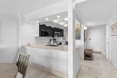 e8e644b3dff3b5f46062037aa5deb3af-uncropped_scaled_within_1536_1152