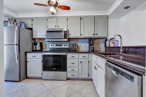 ef45dc3273bff9bd96cfe72d54700b3d-uncropped_scaled_within_1536_1152