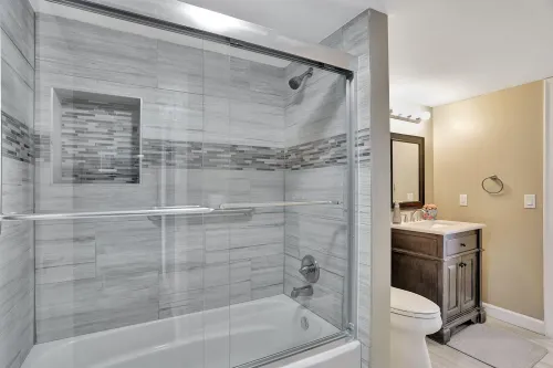 f7fc6e348cfa415439f5733d164cb73c-uncropped_scaled_within_1536_1152